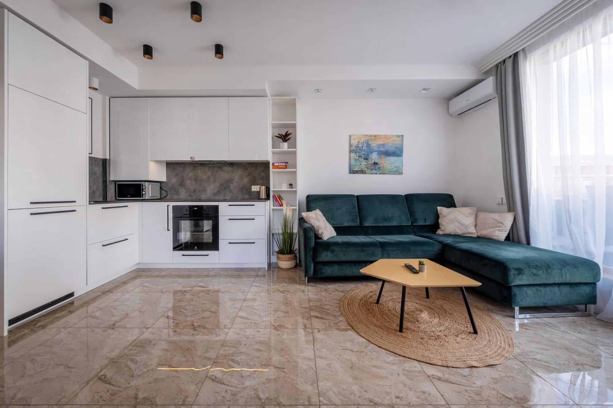 King Mindaugas Apartments Каунас Екстер'єр фото
