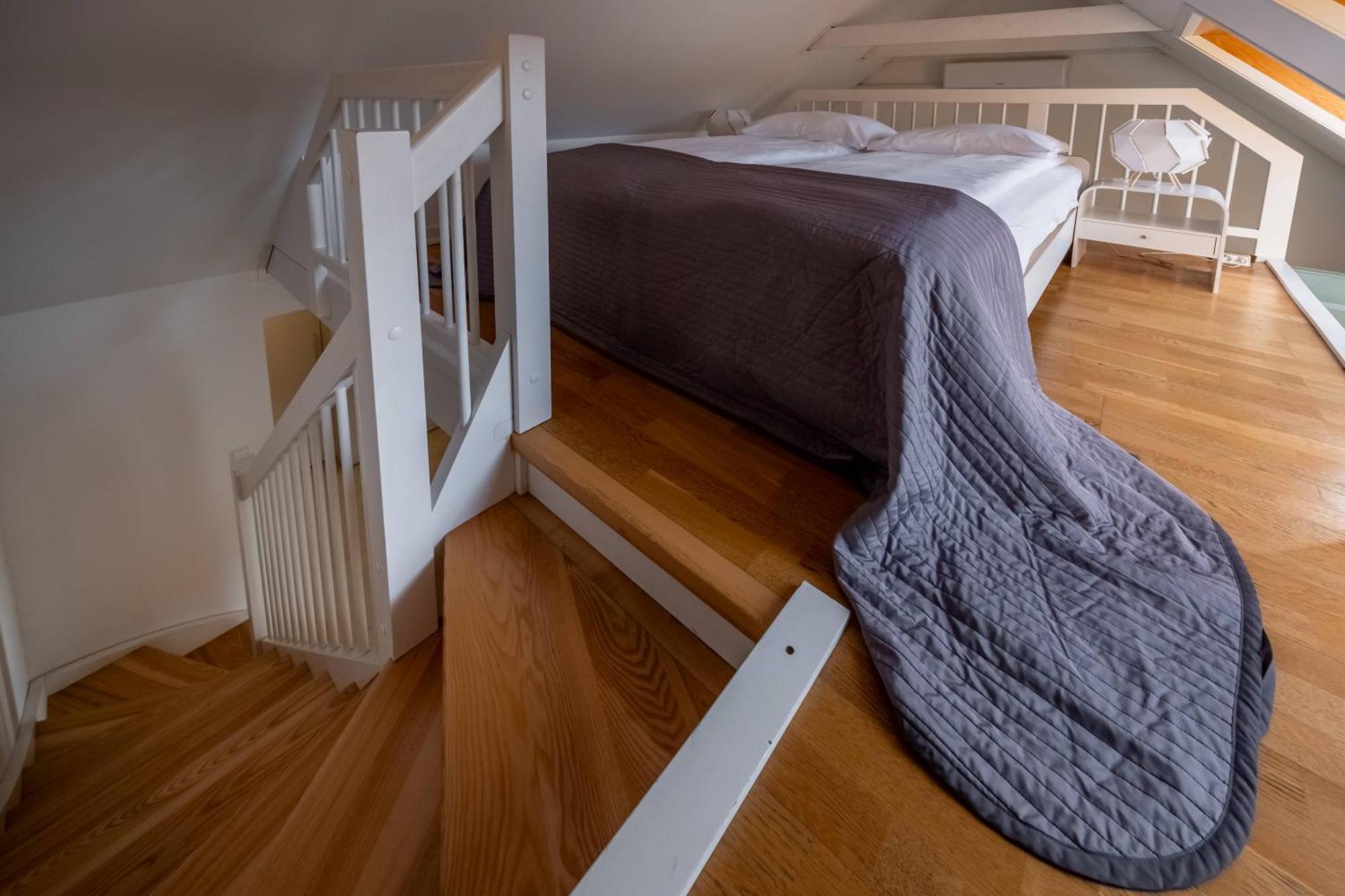 King Mindaugas Apartments Каунас Екстер'єр фото