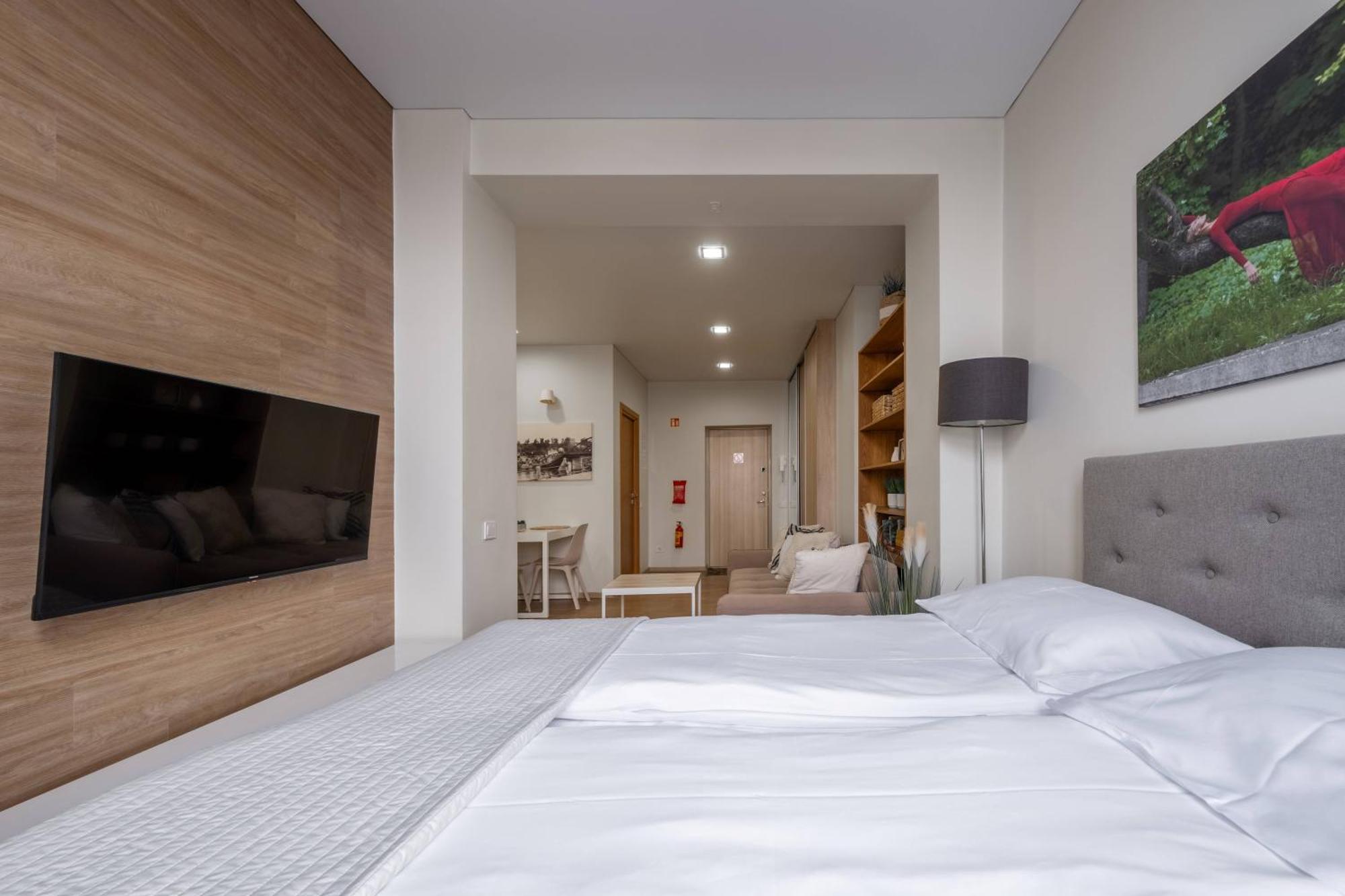 King Mindaugas Apartments Каунас Екстер'єр фото