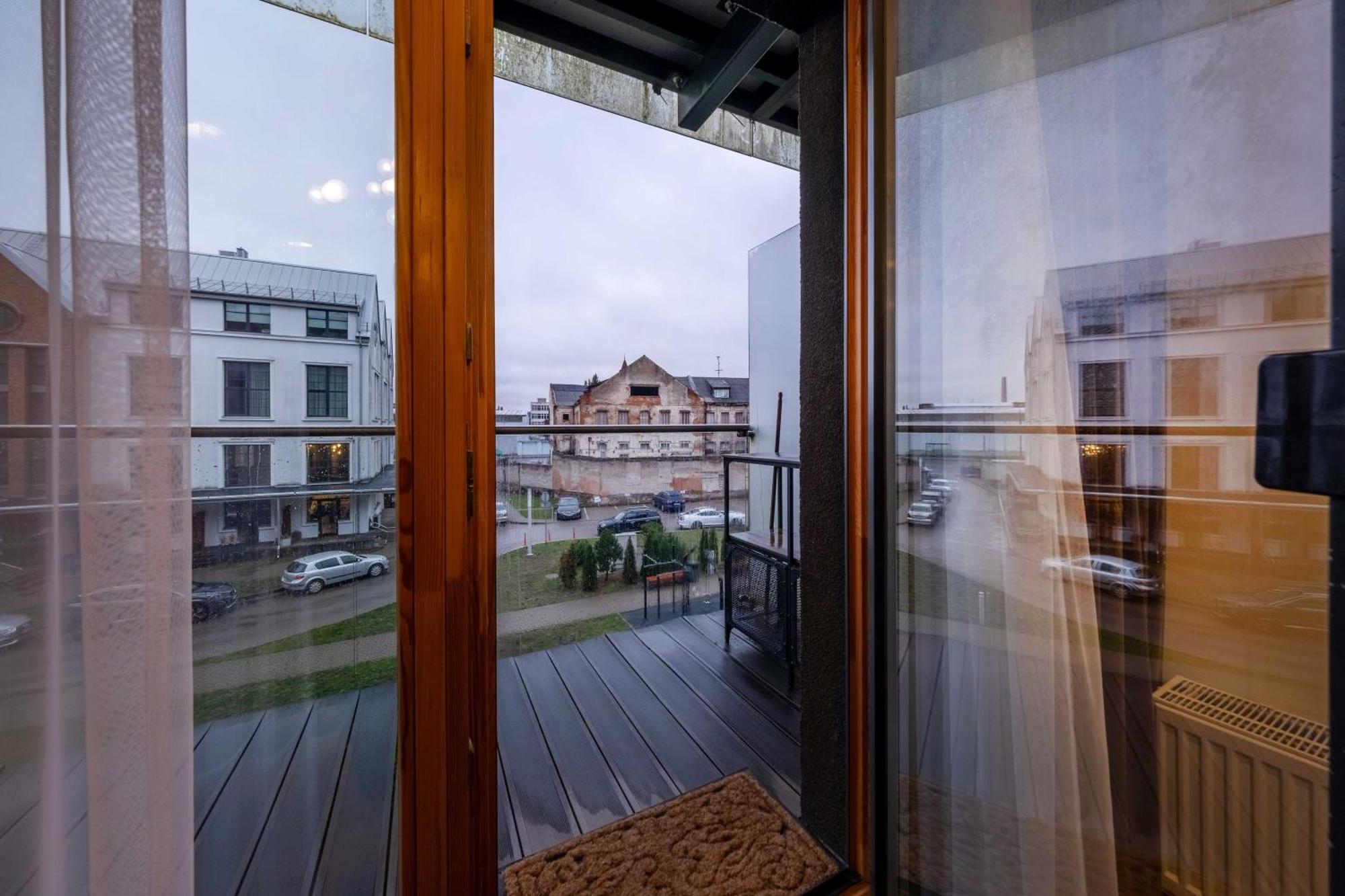 King Mindaugas Apartments Каунас Екстер'єр фото