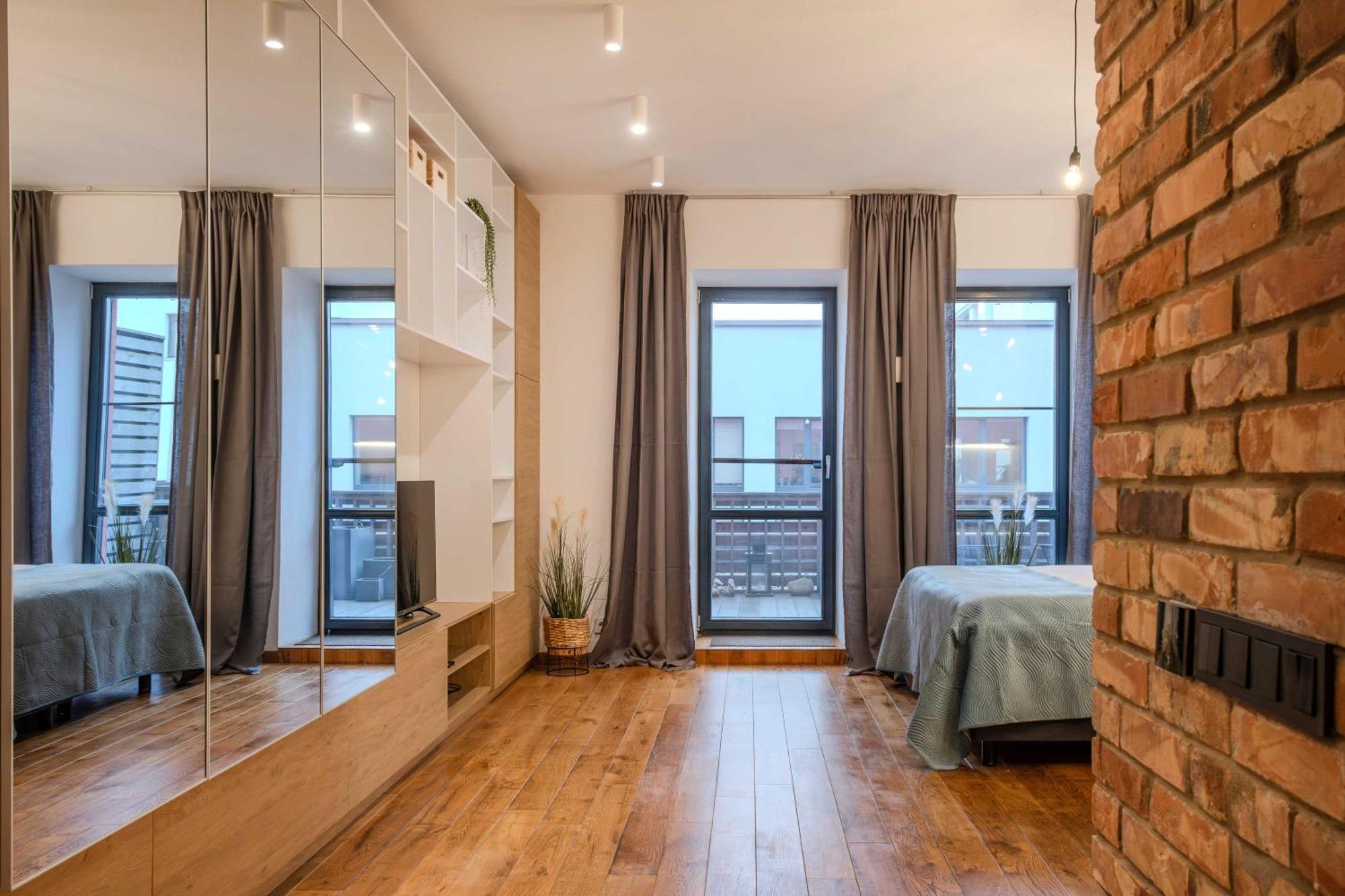 King Mindaugas Apartments Каунас Екстер'єр фото
