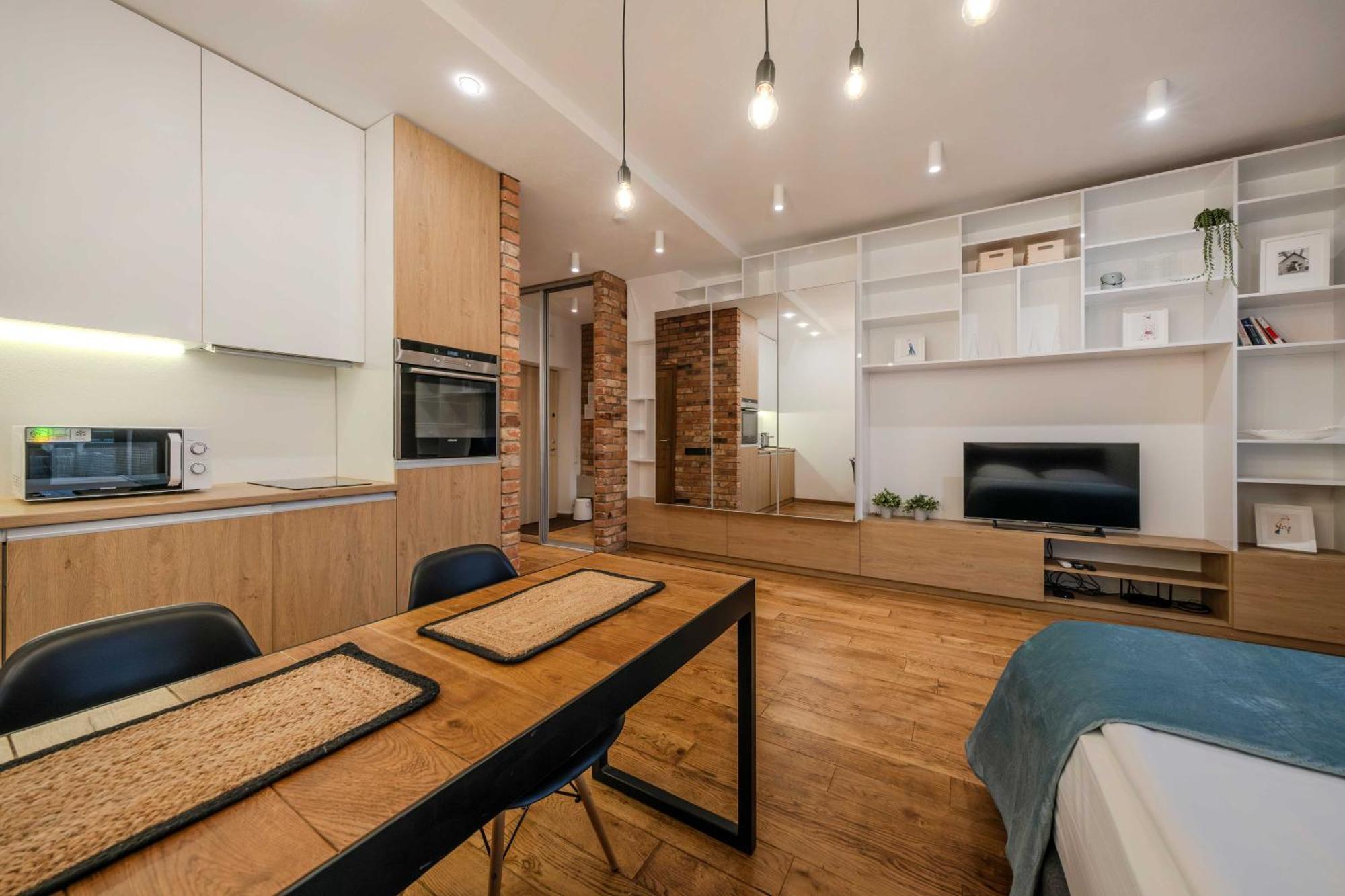King Mindaugas Apartments Каунас Екстер'єр фото