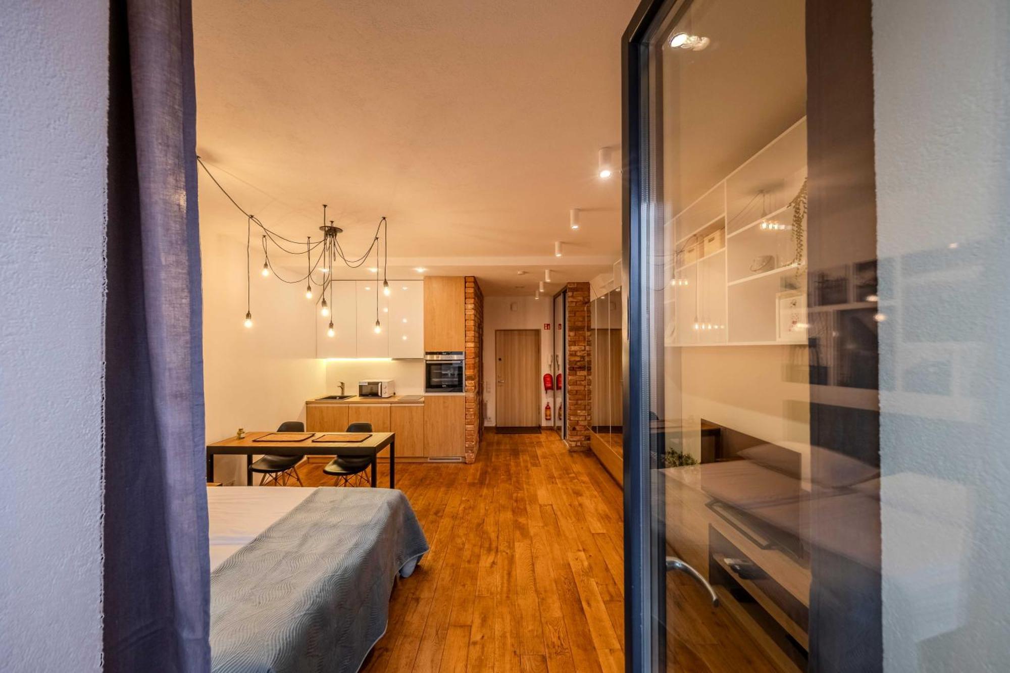 King Mindaugas Apartments Каунас Екстер'єр фото